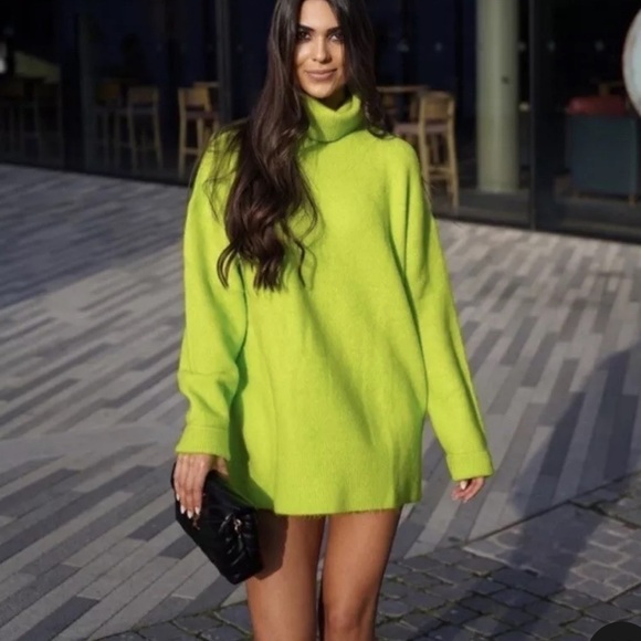 Zara lime green turtleneck size large - Picture 1 of 6